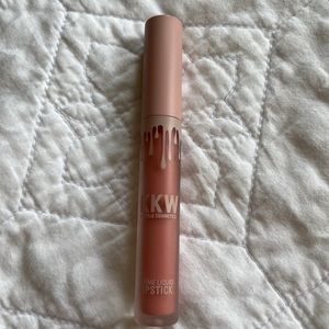 KKW Lipstick in Kimmie